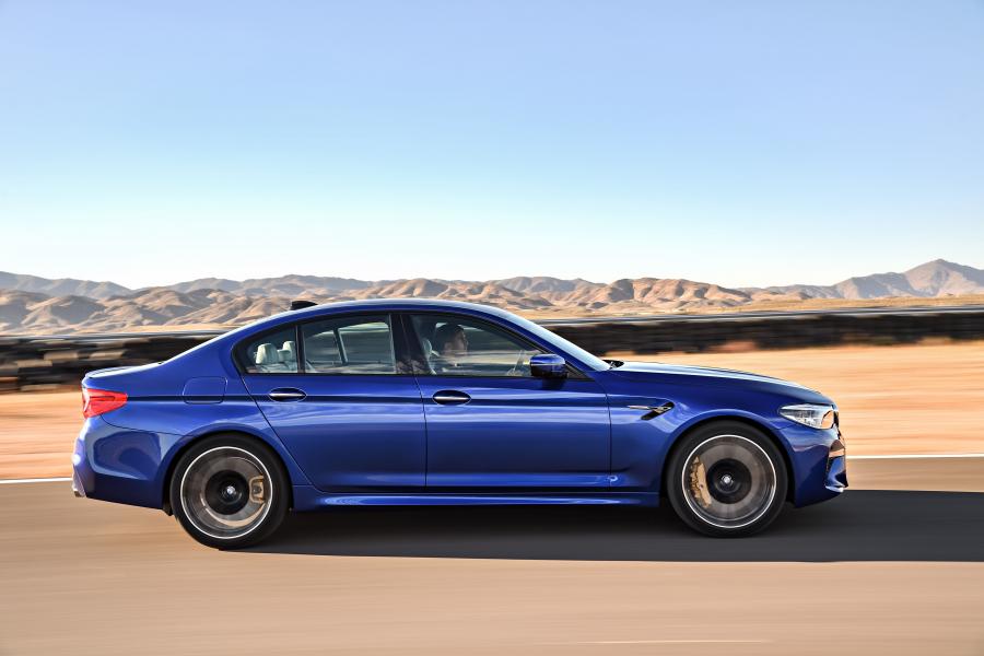  BMW M5 (F90) 2018 года  (WW) (фото 8 из 59)